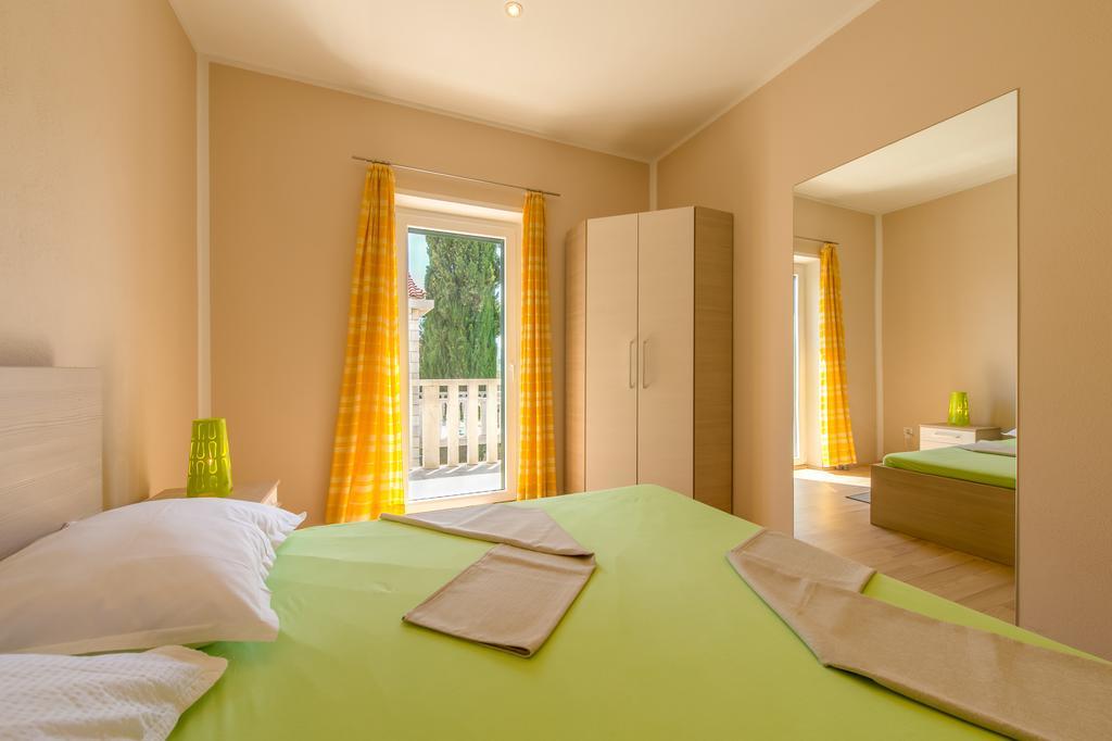 Apartment Puko Bol Zimmer foto