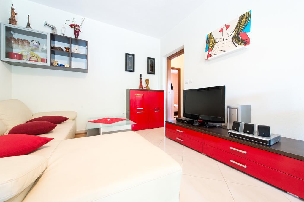 Apartment Puko Bol Zimmer foto