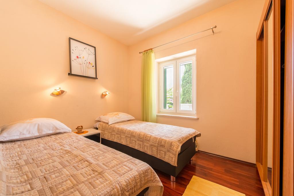 Apartment Puko Bol Zimmer foto